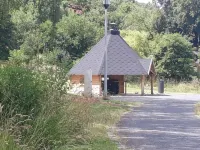 Quiet vacation apartment in a manor house, 5 minutes from the park