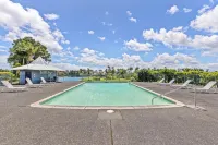 Amazing Ocean & Park Views -  Pool & AC