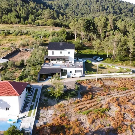 7 Bedroom Villa in Vila Real
