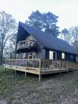 Peaceful and secluded getaway in Saline County