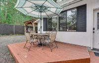 Cozy Mountain house /fenced /ev /flex space /wifi / Hot tub /fireplace / Lake!!! - 3-Star
