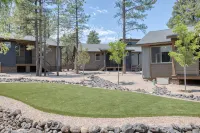 NEW Show Low Retreat