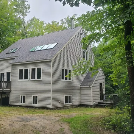 Spacious Home in Waterville Estates close to the community center Отели в г. Кэмптон