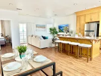 Disneyland Getaway Tri-level Gated Townhome
