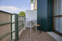 Lovely Cobalt apartment 100 meters from the sea - 民宿