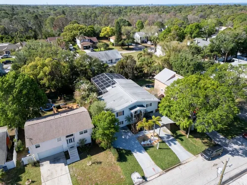 10 Min to the best beach & golf course! Massive Home: Pool, Hot Tub, Game Room!
