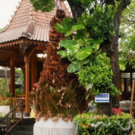Swastika Bungalows Отели рядом с достопримечательностью «Пляж Сегара»