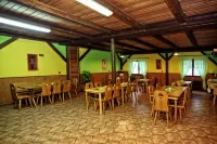 Penzion Šatovské lípy - 2 ดาว