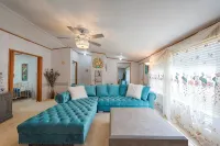 ROOM FOR ALL - 3-Star