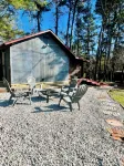 STYLISH CABIN WITH HOT TUB IN A SMALL TOWN. STAY AMONG THE PINE TREES! EAST TX - Homestays