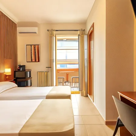 AlbaDomus Affittacamere o GuestHouse Отели рядом с достопримечательностью «Номентано»