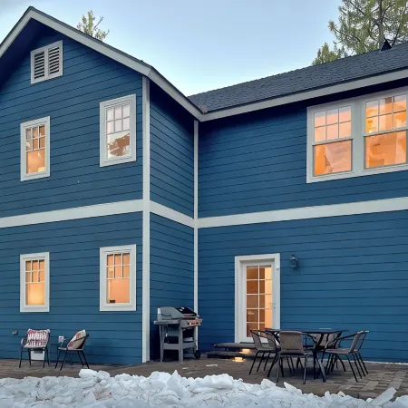 Build memories in the heart of Kings Beach!