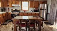 Historic Gem 1840's newly furnished brick house. - WiFi