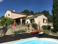 Barjac Villa Pastis - Gîte with swimming pool and view of the Cévennes mountains - Uima-altaat