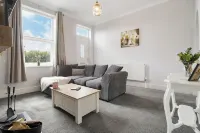 Cosy Green End Retreat