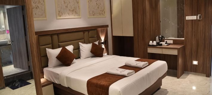 Hotel Aarush Inn Các khách sạn ở Thane