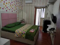 Lina Room at Apartemen Green Lake View - balcony