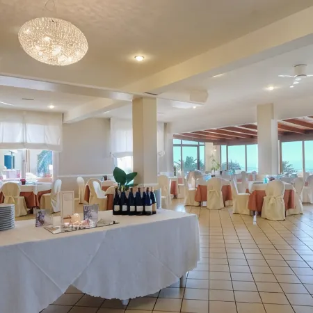 Hotel le Cave