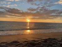Beautiful House 🏖️ Newly Renovated Jan 2025😀Kayaks, Bikes,Beach Chairs,Fire Pit - Strand