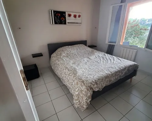 Lovely, quiet gîte in the hills of Provence Hotels in Beaucaire