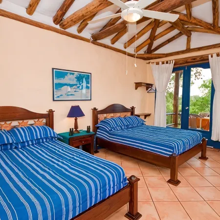 Mantaraya Lodge