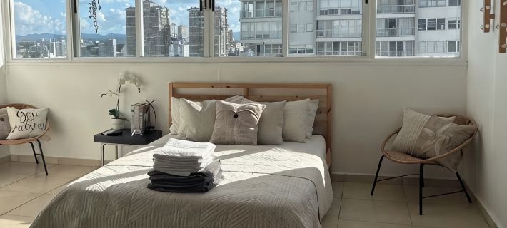 Studio with marvelous view in San Juan, PR-beachfront at Condado, AC, WiFi, Pool コンダドのホテル