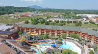 Wilderness at the Smokies – River Lodge Suites