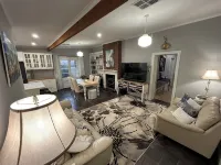 "GraciaDeDios" Beautifully renovated 1910 Cottage - Wifi