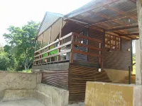 Tsanana Log Cabins and Mullberry Lane Suites