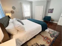 Stylish 3King/2Twin -The Heritage House