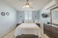 Top Floor Ocean View: Panoramic Ocean Views, Near Cayo Caracoles & Poblado - 3-Star
