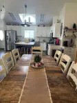 Spacious 4-bedroom house at base of Bloomington Canyon with WiFi, Portable AC - 4-Star