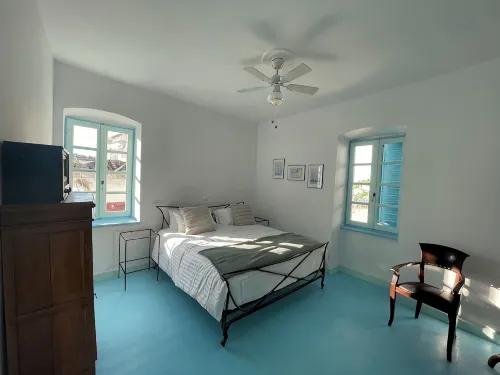 The Captains Residence. Poros. Presented by Lazy Daze
