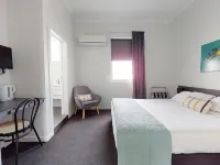 Doctor Syntax Hotel Hotels in Sandy Bay