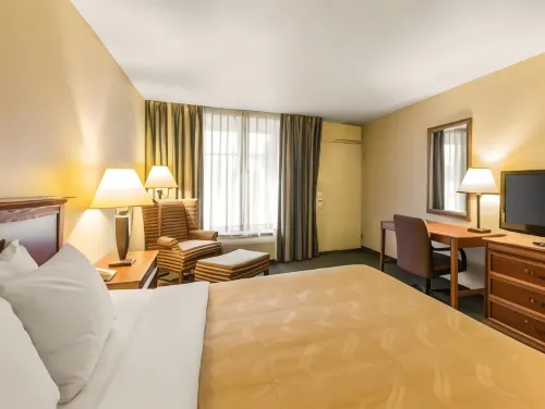 Quality Inn & Suites McDonough South I-75