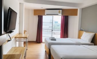 Ingnaam Hotel