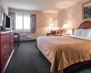 Quality Inn New Columbia-Lewisburg - Bar