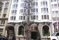 Hotel Julian Hotel di 