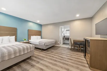 Hotel Palmeras Chula Vista