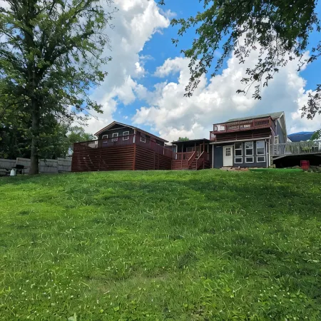 Lake House retreat