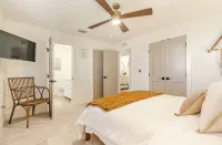 3Br Heated Saltwater Pool Home Near Ami and Img - สระว่ายน้ำส่วนตัว