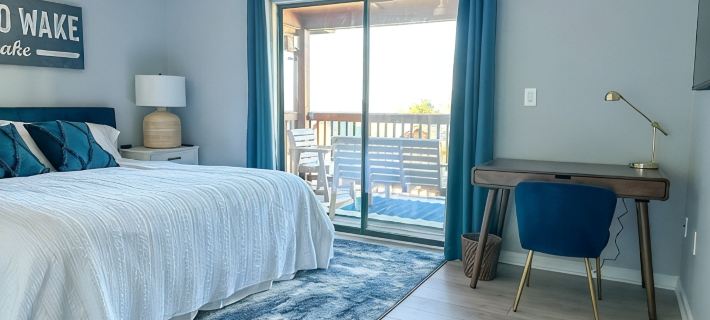 Game Day Lake Retreat - Close to Clemson - Sunset Views of Lake Keowee Hotels in Pickens County