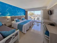 Aparthotel y Hotel Paguera Beach - Kitchens