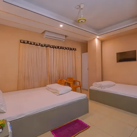 Hotel Grand Usman