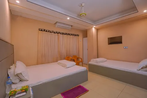 Hotel Grand Usman