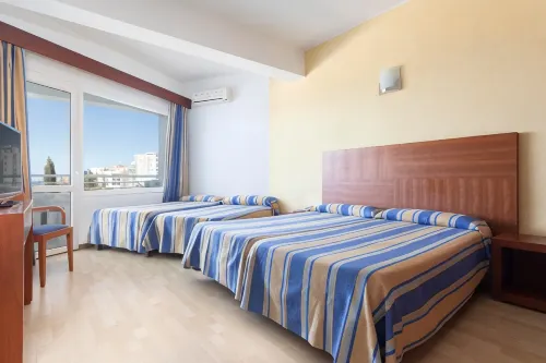 Hotel Palia la Roca - Cheap