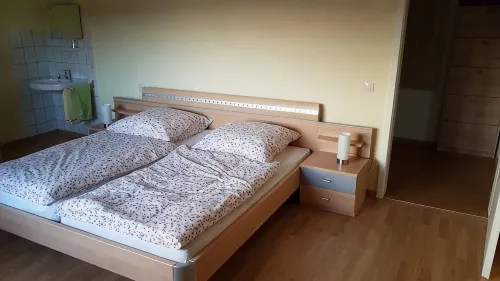 Modern 75 m² Vacation Apartment - Only 3 km to the Schluchsee. - WiFi