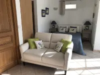 30 sq.m studio at garden level. Quiet villa in a green setting with terrace - 3-Star