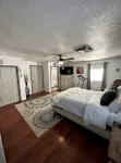 Cozy & Quiet Centralized Studio - Apartments