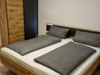 Moderne Ferienwohnung mit Großer Terrasse Hotels in Euskirchen